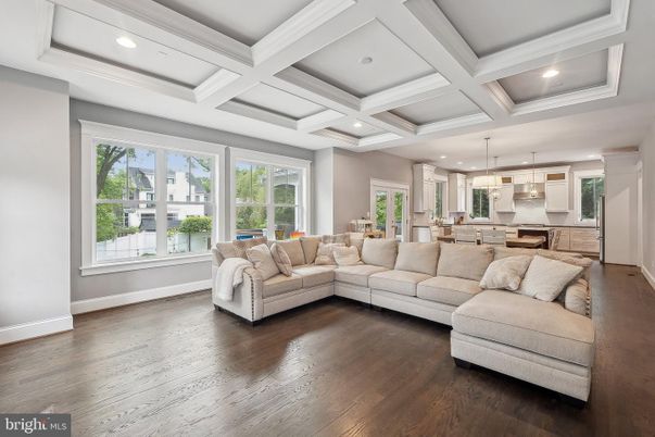 Interior, Kitchen, Living room, Pendant Lights, Recessed Lighting, Wood Texture Flooring