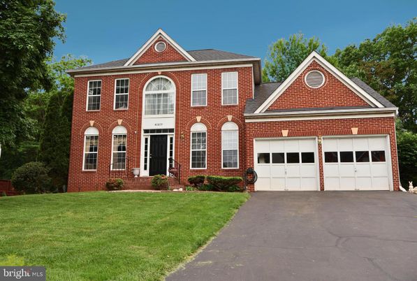 Attached, Exterior, Facade, Brick Facade, Brick Traditional