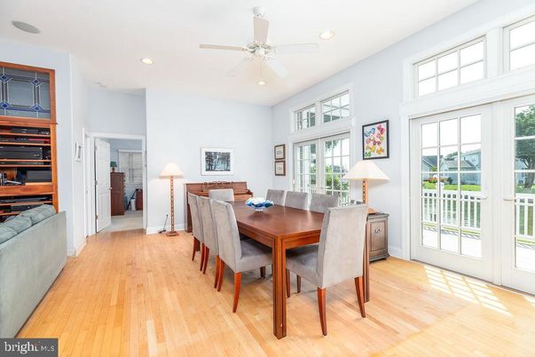 Dining room, Interior, Recessed Lighting, Wood Texture Flooring