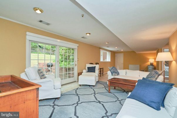 Bedroom, Interior, Living room, Recessed Lighting
