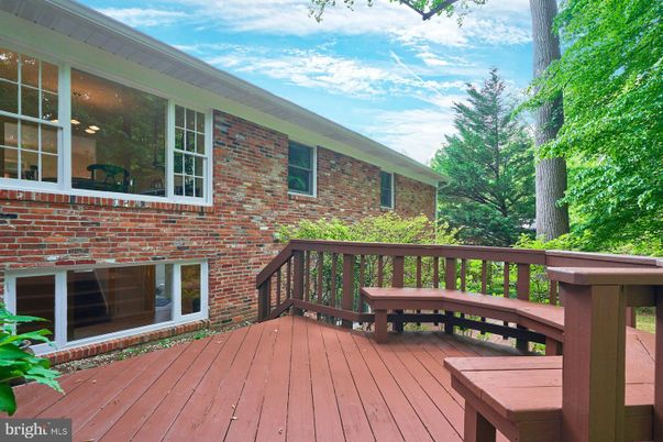 Exterior, Wood Texture Flooring
