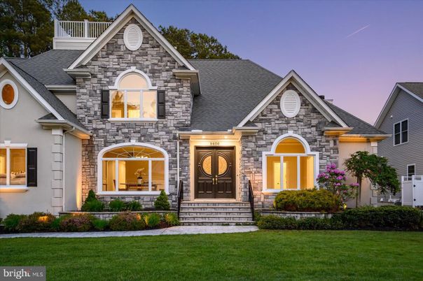 Exterior, Facade, Brick Traditional