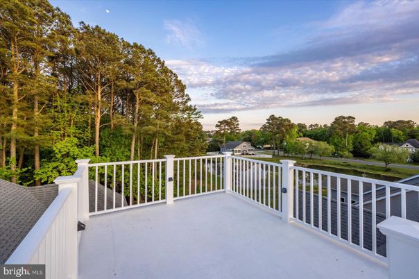 Backyard, Exterior, Water