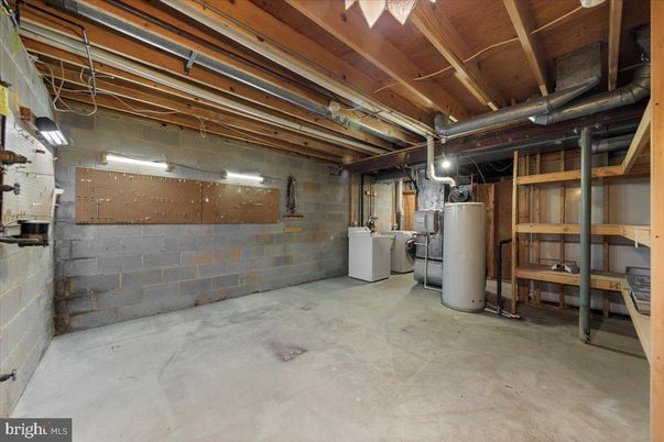 Interior, Stone Walls, Washer, Wooden Beams