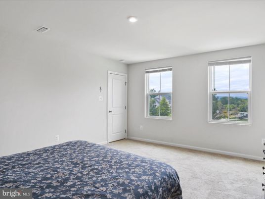 Bedroom, Empty room, Interior, Recessed Lighting