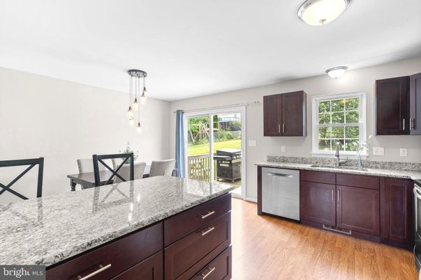 Dining room, Interior, Kitchen, Pendant Lights, Wood Texture Flooring