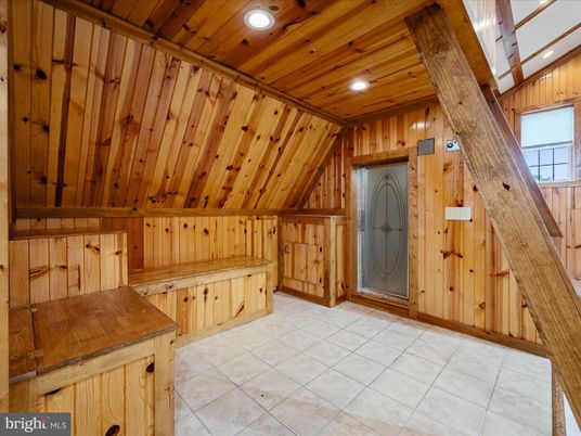 Interior, Recessed Lighting, Wooden Ceilings, Wooden Walls
