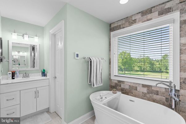 Bathroom, Free Standing Baths, Interior, Recessed Lighting