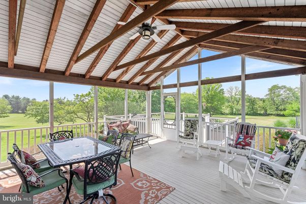 Dining room, Interior, Sun Room, Wooden Beams, Wooden Ceilings