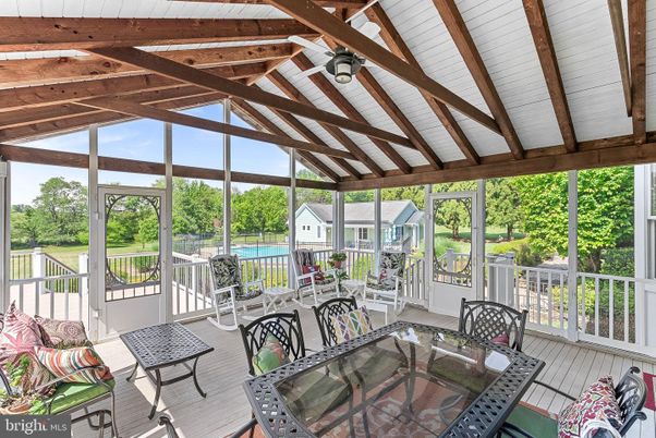 Dining room, Interior, Sun Room, Wooden Beams, Wooden Ceilings