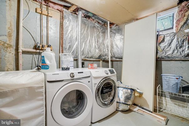 Interior, Washer