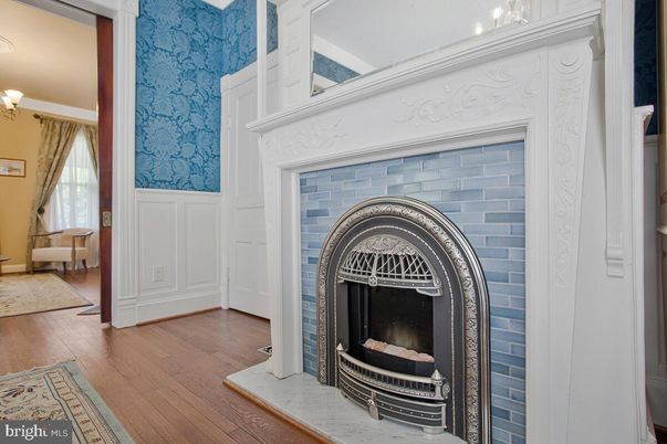 Chandelier, Fireplace, Interior, Wood Texture Flooring