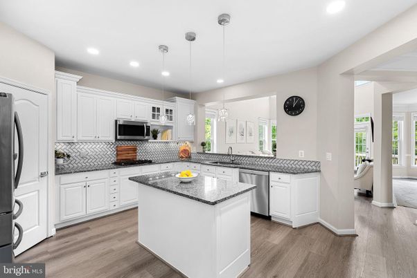 Interior, Kitchen, Pendant Lights, Recessed Lighting, Wood Texture Flooring