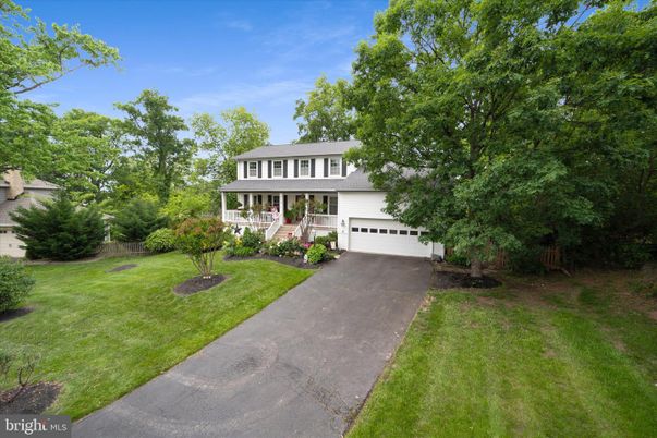 Attached, Backyard, Exterior, Facade, Georgian