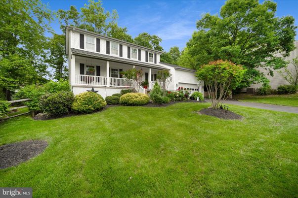 Attached, Backyard, Exterior, Facade, Georgian