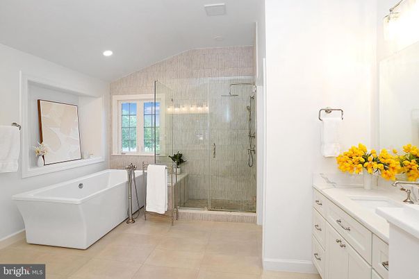 Bathroom, Dual Sink Vanities, Free Standing Baths, Glass Shower, Interior, Recessed Lighting