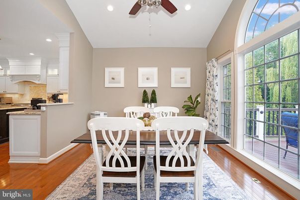 Dining room, Interior, Kitchen, Recessed Lighting, Wood Texture Flooring