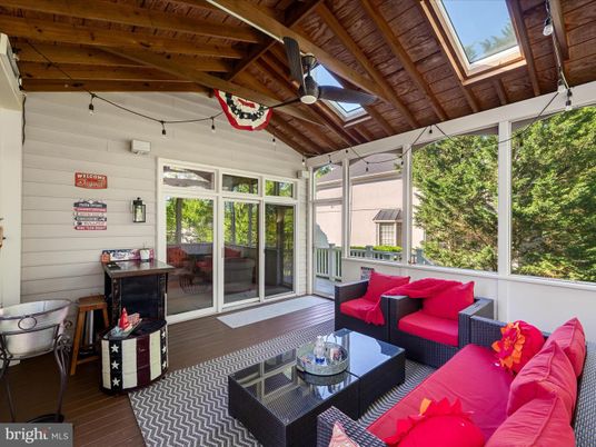 Interior, Living room, Sun Room, Wooden Beams, Wooden Ceilings, Wood Texture Flooring