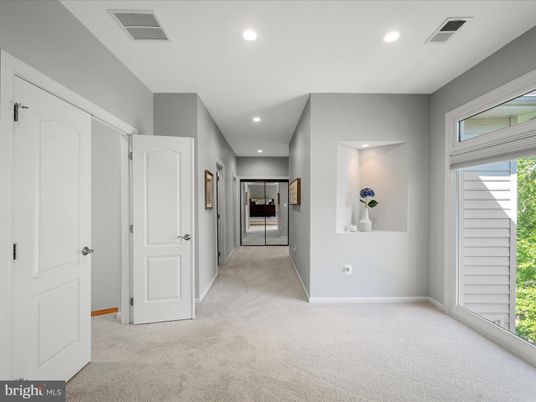 Interior, Recessed Lighting