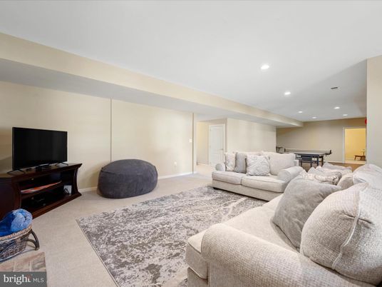 Game Room, Interior, Living room, Recessed Lighting