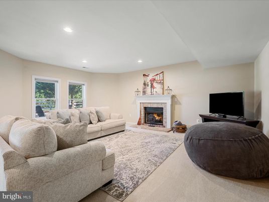 Fireplace, Interior, Living room, Recessed Lighting