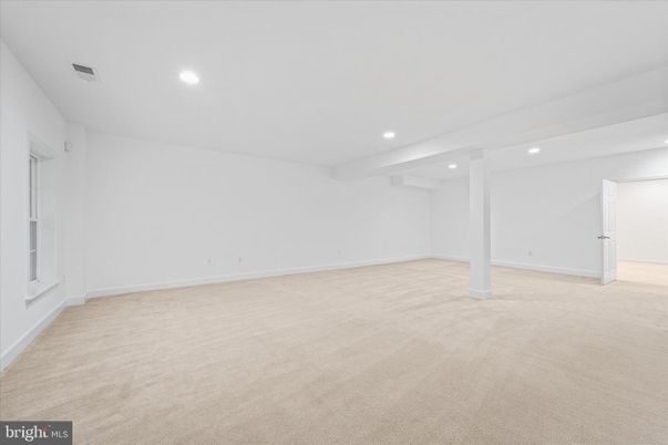 Empty room, Interior, Recessed Lighting