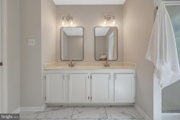 Bathroom, Dual Sink Vanities, Interior, Marble