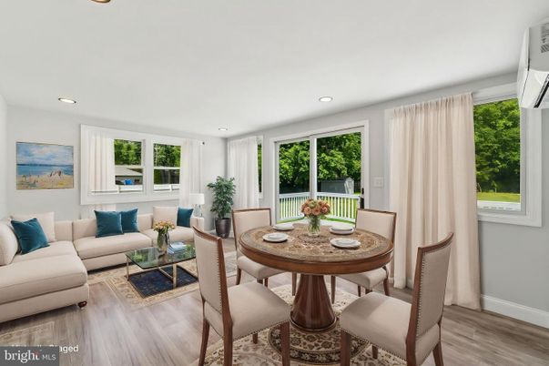 Dining room, Interior, Living room, Recessed Lighting, Wood Texture Flooring