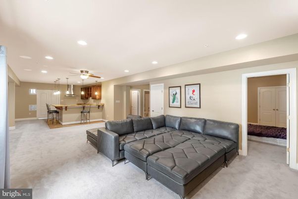 Interior, Kitchen, Living room, Pendant Lights, Recessed Lighting