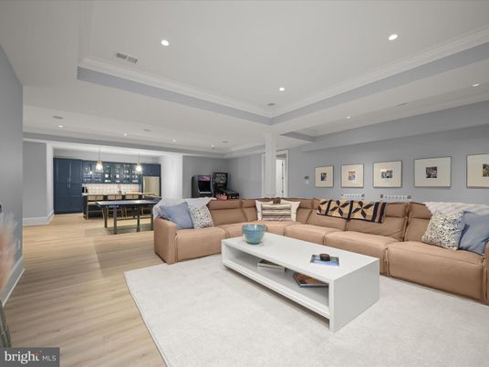 Dining room, Interior, Living room, Pendant Lights, Recessed Lighting, Wood Texture Flooring