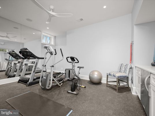 Fitness Equipment, Interior, Recessed Lighting
