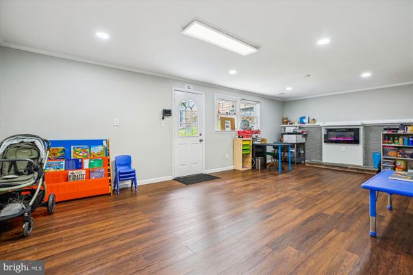 Game Room, Interior, Recessed Lighting, Wood Texture Flooring