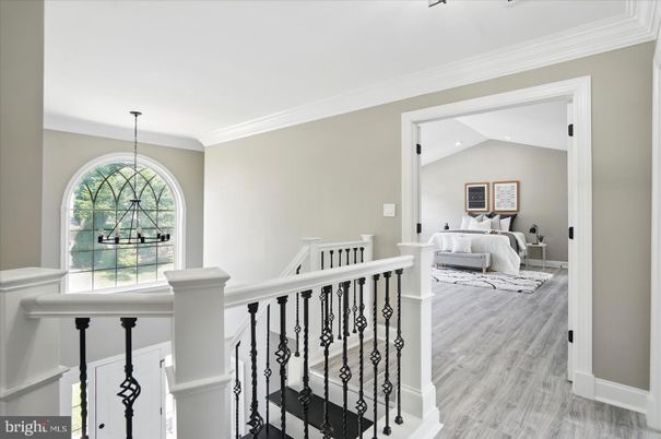 Bedroom, Interior, Pendant Lights, Recessed Lighting, Wood Texture Flooring