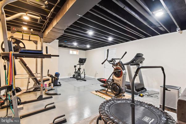 Fitness Equipment, Interior, Recessed Lighting