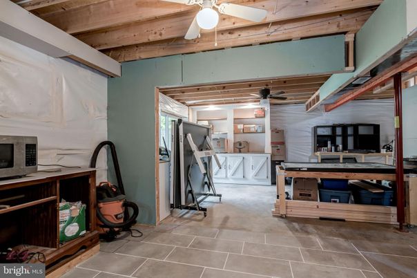 Interior, Kitchen, Wooden Beams, Wooden Ceilings