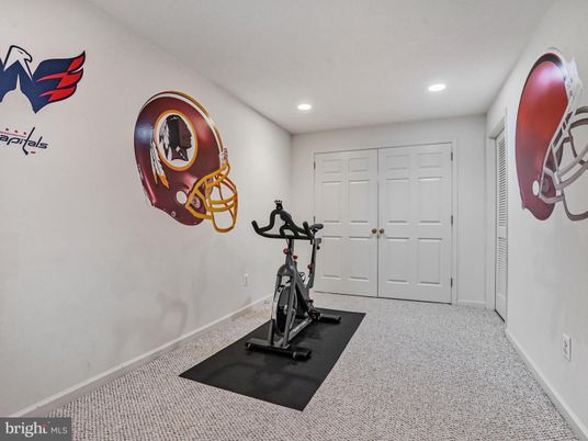 Fitness Equipment, Interior, Recessed Lighting
