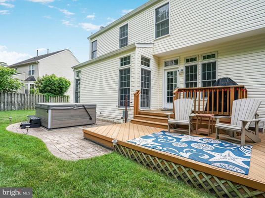 Exterior, Hot Tub