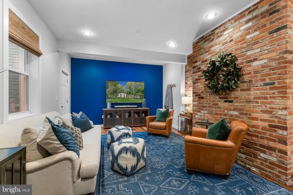 Interior, Living room, Recessed Lighting, Stone Walls