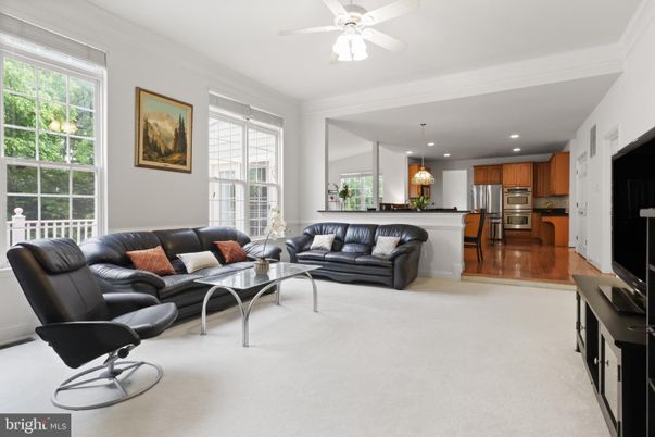 Interior, Kitchen, Living room, Pendant Lights, Recessed Lighting, Stainless Steel Appliances, Wood Texture Flooring