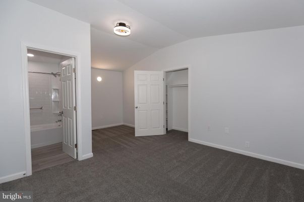Bathroom, Empty room, Interior