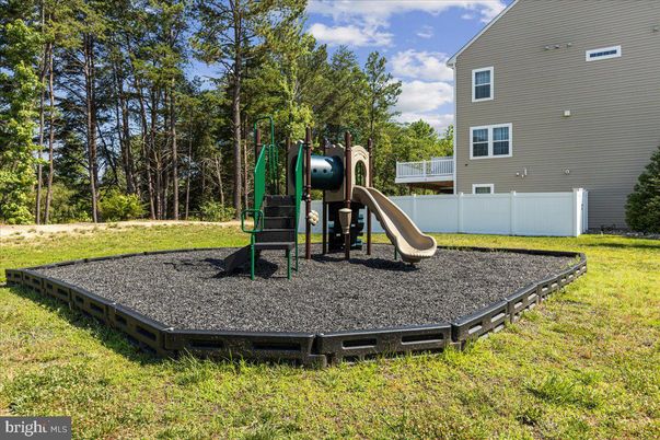 Backyard, Exterior, Playground