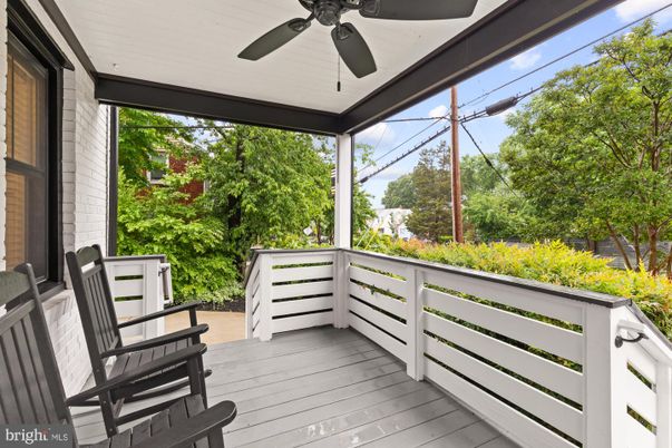 Exterior, Sun Room