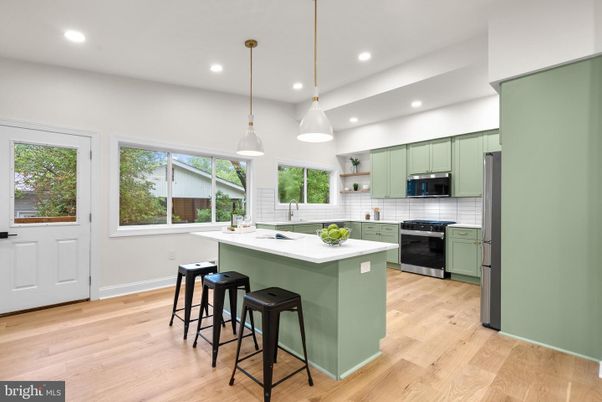 Interior, Kitchen, Pendant Lights, Recessed Lighting, Wood Texture Flooring