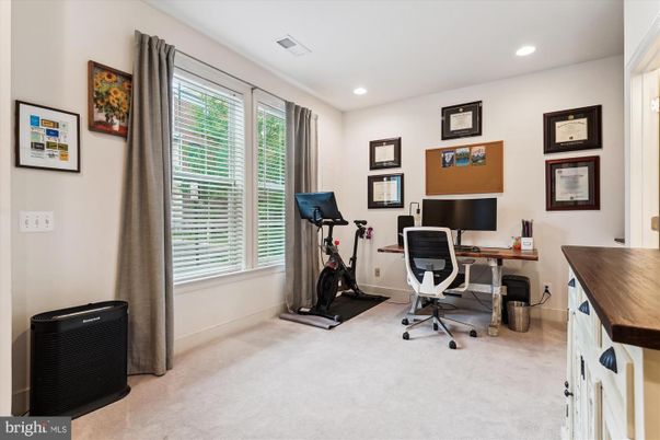 Fitness Equipment, Home Office, Interior, Recessed Lighting