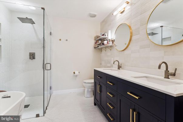 Bathroom, Dual Sink Vanities, Glass Shower, Interior