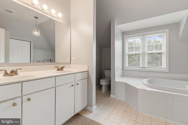 Bathroom, Dual Sink Vanities, Interior, Pendant Lights