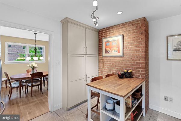 Dining room, Interior, Pendant Lights, Recessed Lighting, Stone Walls, Wood Texture Flooring