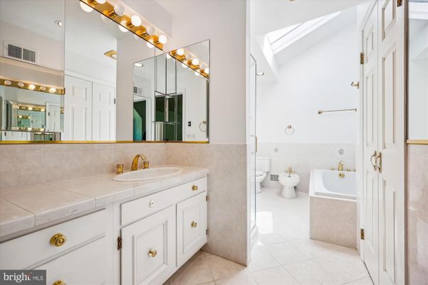 Bathroom, Dual Sink Vanities, Interior, Tile Countertops