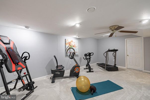 Fitness Equipment, Interior, Recessed Lighting