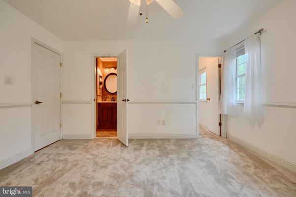 Bathroom, Empty room, Interior